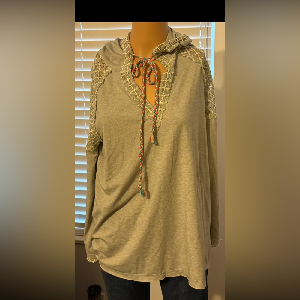 Hem & Thread Gray Lace-Up Top